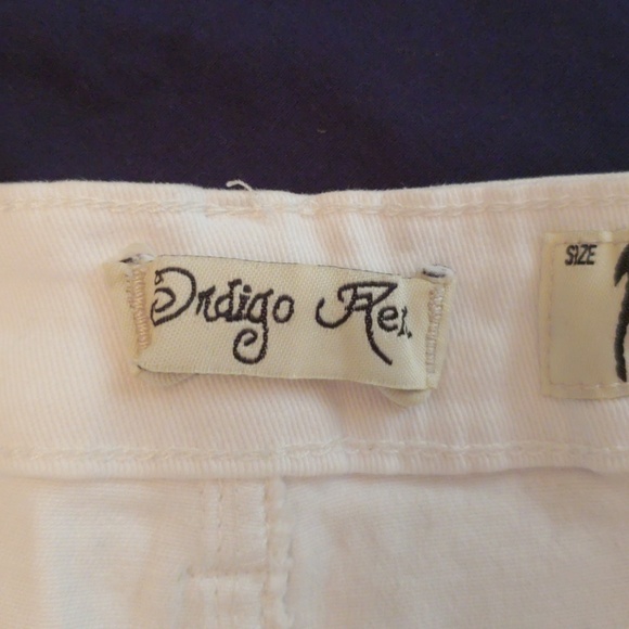 NWT Juniors Indigo Rein Forever shorts - Picture 4 of 6